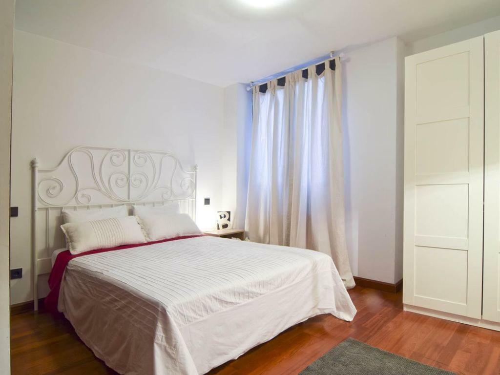 Delagua Apartments Rastro-Parking Gratuito Madrid Exterior photo